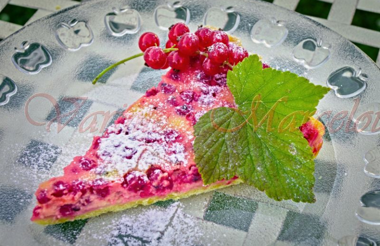 Rybízový Quiche se smetanou